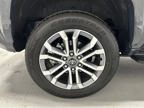 Used 2026 Toyota 4Runner Limited AWD/4WD image 64