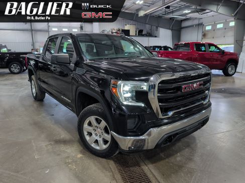 Used 2021 GMC Sierra 1500 4x4 Crew Cab w/ Sierra Value Package image 1