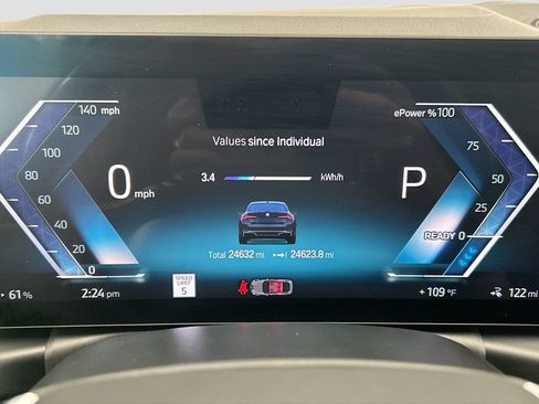 Used 2023 BMW i4 eDrive35 RWD image 33