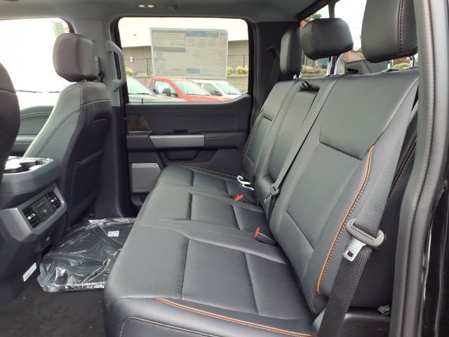 New 2027 Ford F350 Lariat w/ Black Appearance Package AWD/4WD image 12