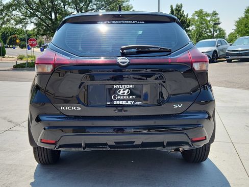Used 2023 Nissan Kicks SV FWD image 4