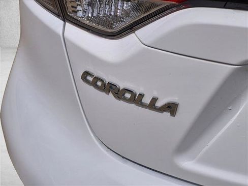 Used 2023 Toyota Corolla LE FWD image 8