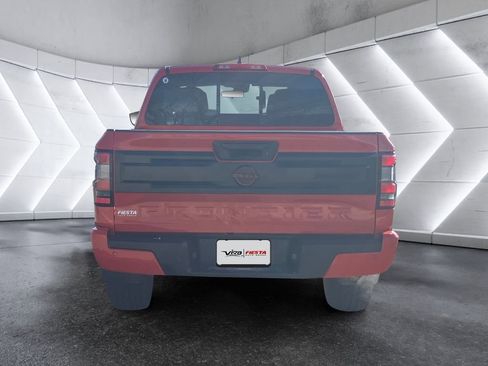 Used 2025 Nissan Frontier PRO-4X image 5