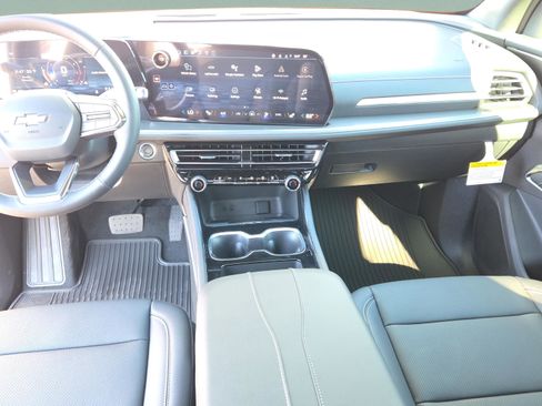 New 2026 Chevrolet Traverse LT image 24