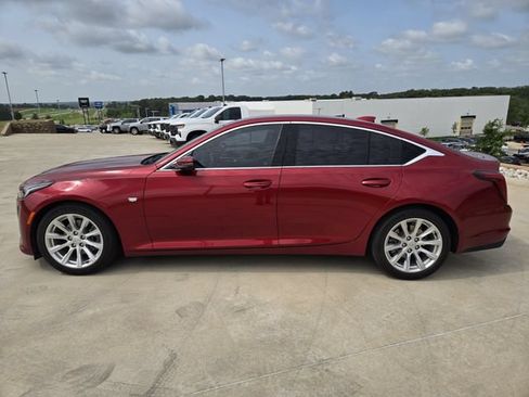Used 2024 Cadillac CT5 Luxury RWD image 5