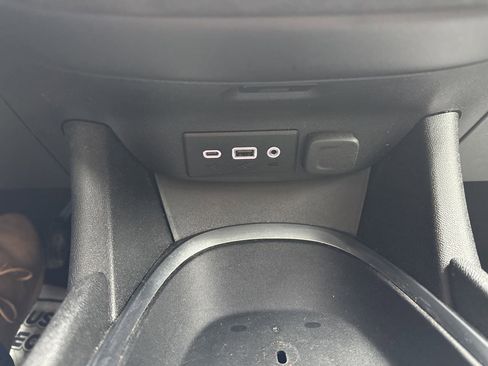 Used 2020 Chevrolet Malibu LT image 17