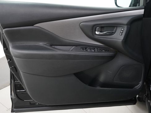 Used 2020 Nissan Murano SL image 23