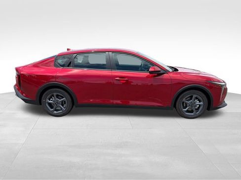 New 2026 Kia K4 FWD image 8