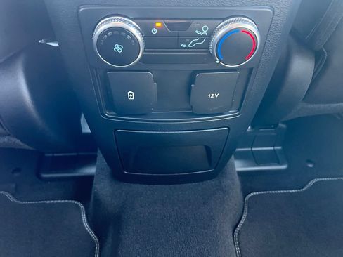 Used 2024 Ford Explorer XLT w/ Equipment Group 202A AWD/4WD image 24