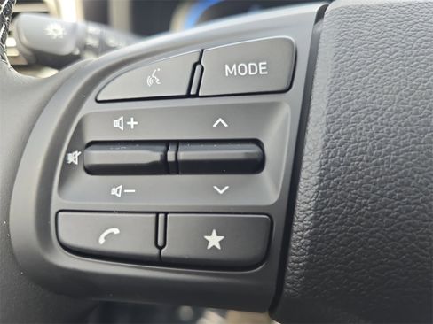 New 2026 Hyundai Venue SEL image 16