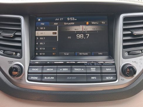 Used 2017 Hyundai Tucson SE Plus AWD/4WD image 14