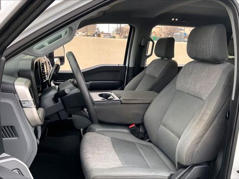 Used 2025 Ford F250 XLT image 26