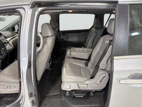 Used 2021 Honda Odyssey EX-L image 19