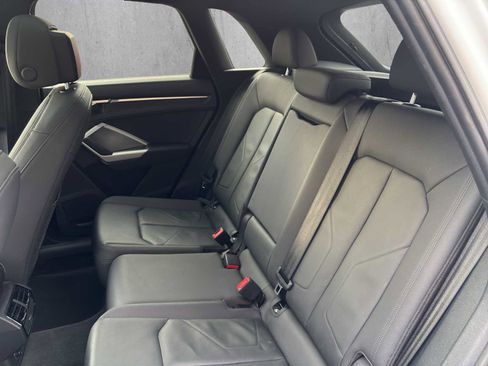 Used 2019 Audi Q3 2.0T Premium Plus w/ Premium Plus Package image 17