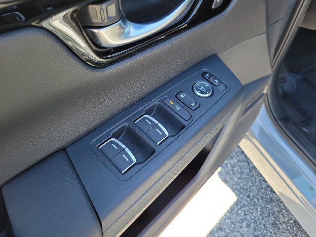 Certified 2026 Honda CR-V Sport Touring image 9