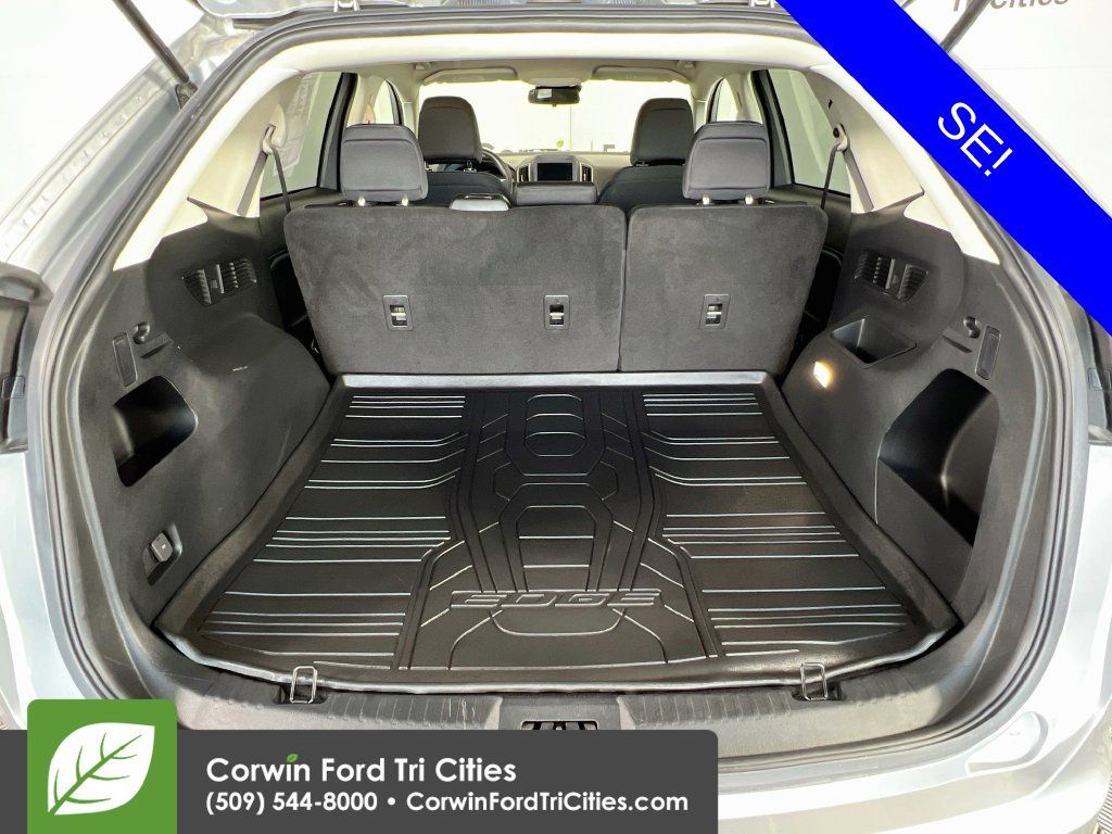 Used 2023 Ford Edge SE AWD/4WD image 13