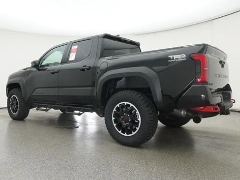 New 2025 Toyota Tacoma TRD Off-Road image 14