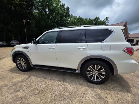 Used 2018 Nissan Armada SL w/ Premium Package RWD image 8