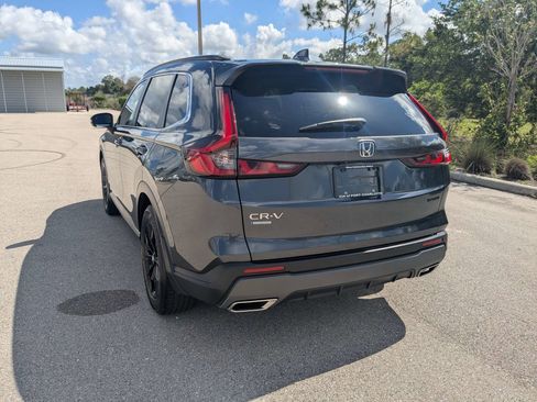 Used 2023 Honda CR-V Sport image 7