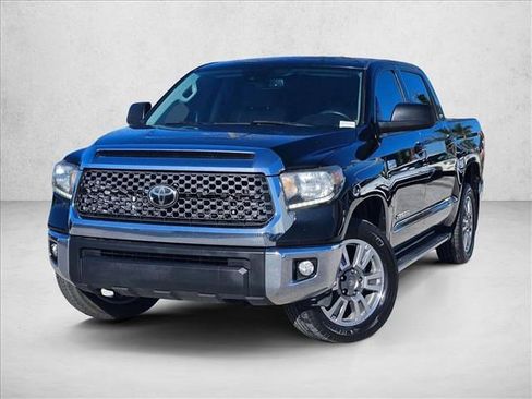 Used 2020 Toyota Tundra SR5 w/ SR5 Leather Package image 1