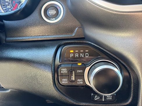 Used 2020 RAM 1500 Big Horn image 25