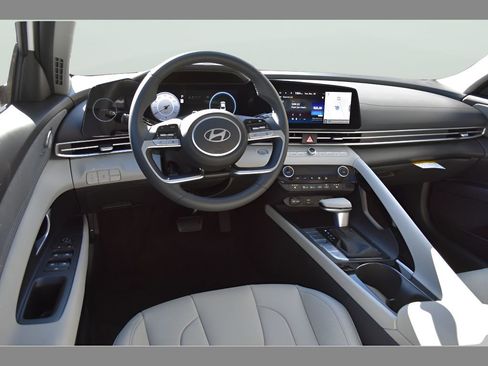 New 2026 Hyundai Elantra Limited FWD image 12
