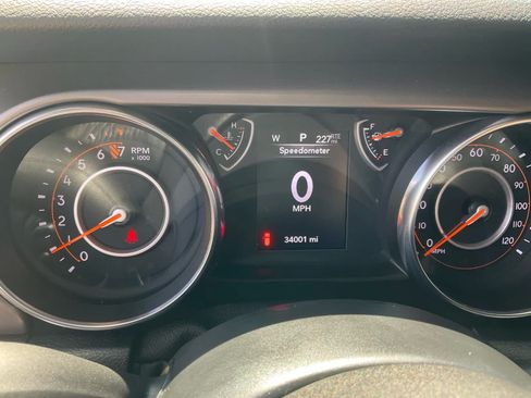 Used 2020 Jeep Wrangler Sport AWD/4WD image 19