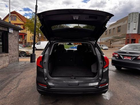 Used 2021 GMC Terrain SLE w/ Driver Convenience Package FWD image 24