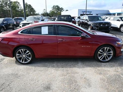Used 2019 Chevrolet Malibu Premier w/ Sun and Wheel Package image 6