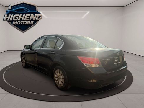 Used 2009 Honda Accord LX image 4