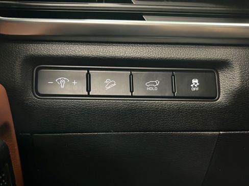 Used 2024 Kia Telluride SX Prestige AWD/4WD image 37