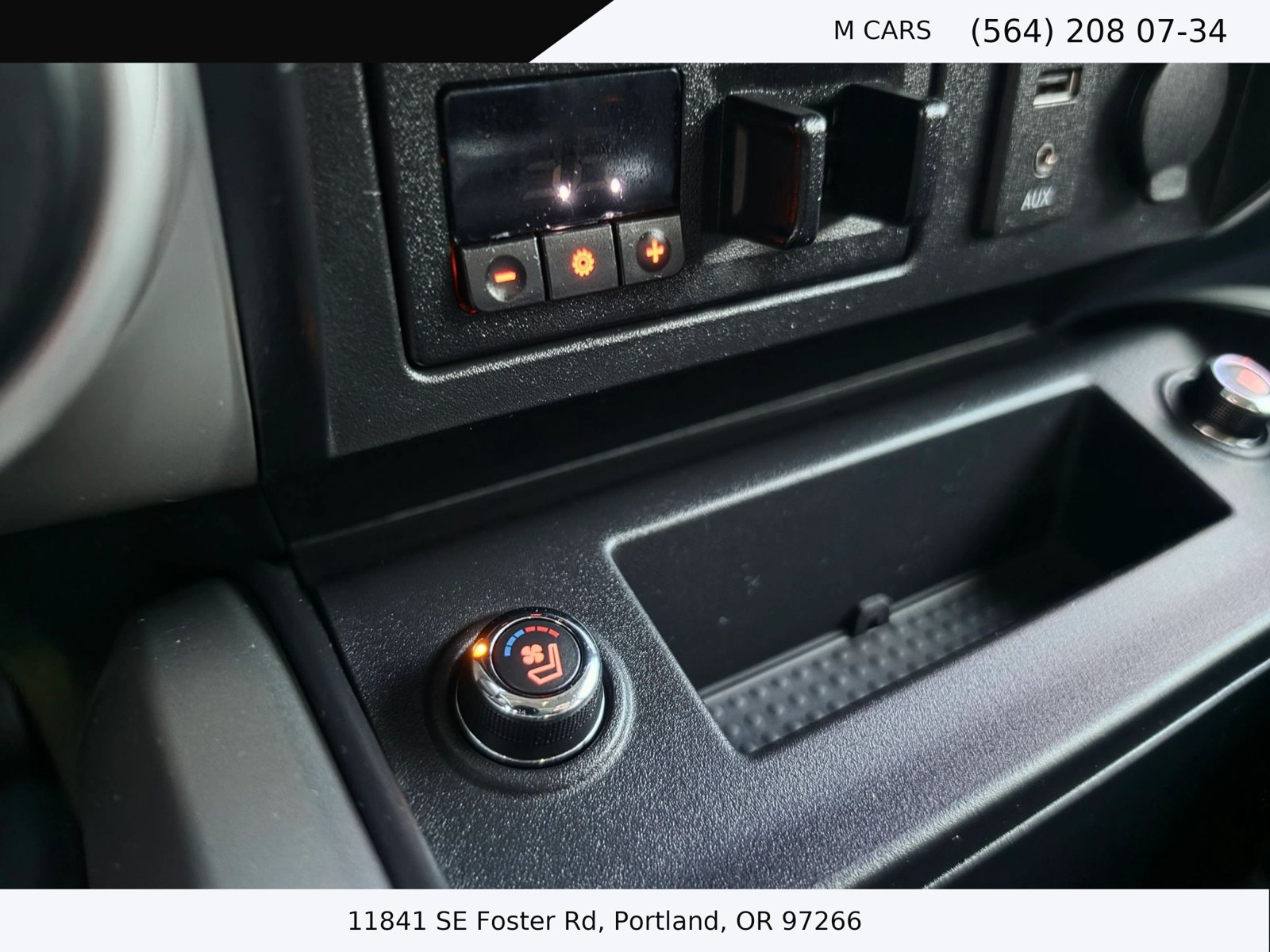 Used 2017 Nissan Titan PRO-4X w/ Pro-4x Convenience Package AWD/4WD image 18