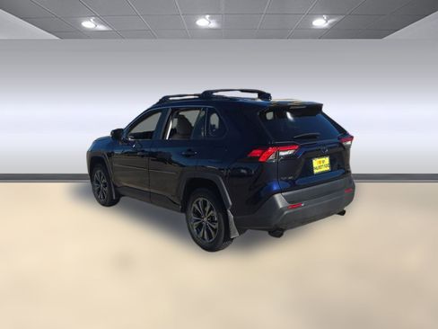 Used 2024 Toyota RAV4 XLE Premium image 3