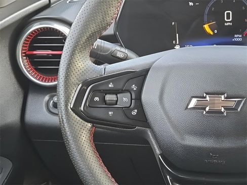 Used 2024 Chevrolet Trax RS w/ Driver Confidence Package image 26