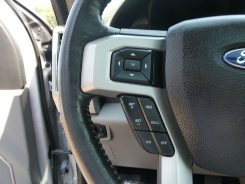 Used 2017 Ford F150 Lariat w/ Equipment Group 501A Mid AWD/4WD image 19