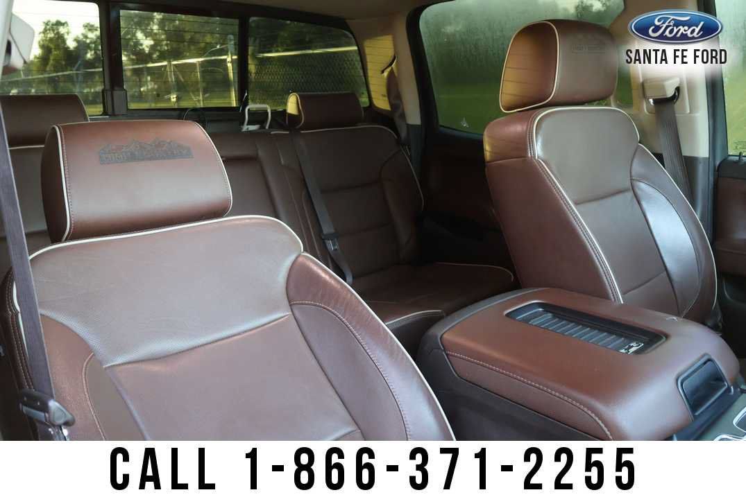 Used 2017 Chevrolet Silverado 1500 High Country AWD/4WD image 26