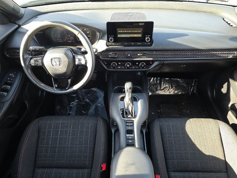 Used 2024 Honda HR-V Sport image 12