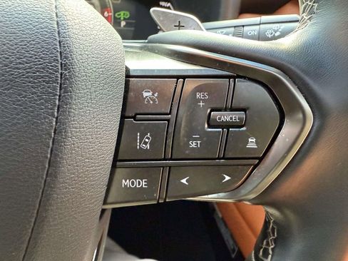 Used 2024 Lexus LX 600 4WD w/ Ultra Luxury Package image 21