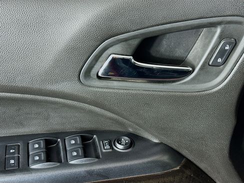 Used 2016 GMC Canyon SLT image 22