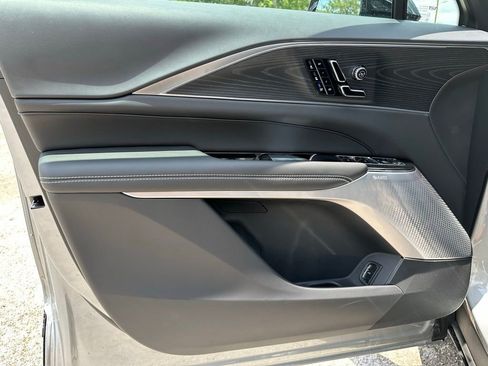 New 2025 Cadillac Lyriq Luxury RWD image 25
