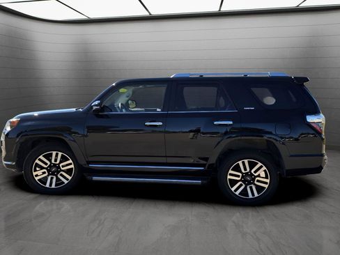 Used 2023 Toyota 4Runner Limited image 7