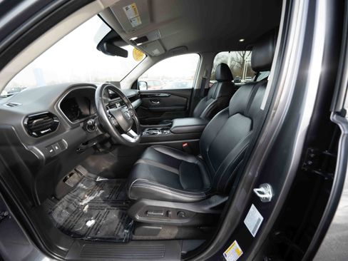 Used 2023 Honda Pilot EX-L image 9