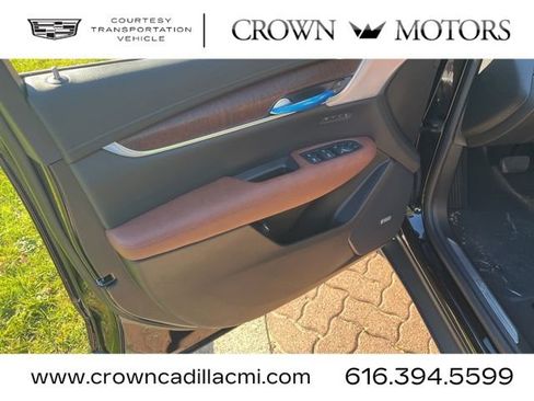 Used 2025 Cadillac XT5 Premium Luxury w/ LPO, Floor Liner Package image 18