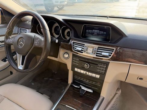 Used 2016 Mercedes-Benz E 350 4MATIC Sedan image 15