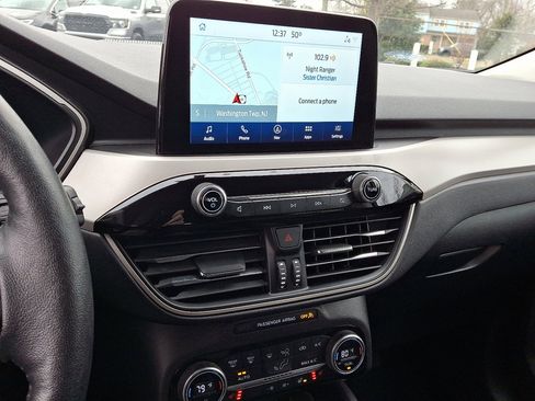 Used 2021 Ford Escape SEL w/ Technology Package image 27