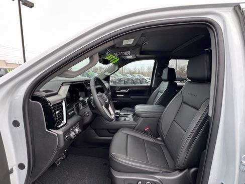 New 2026 GMC Sierra 1500 Denali w/ Denali Reserve Package AWD/4WD image 15