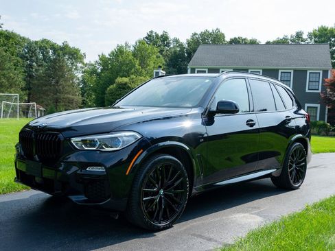 Used 2021 BMW X5 M50i AWD/4WD image 7