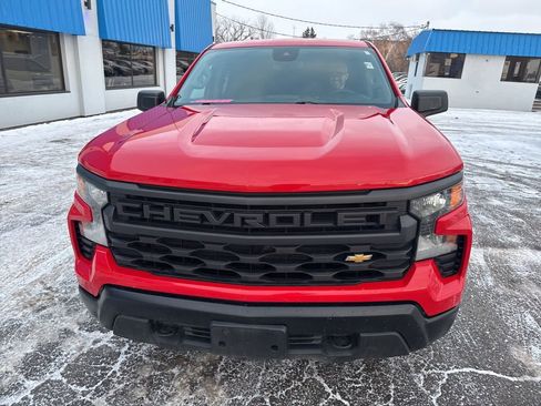 Used 2022 Chevrolet Silverado 1500 W/T w/ WT Value Package image 3