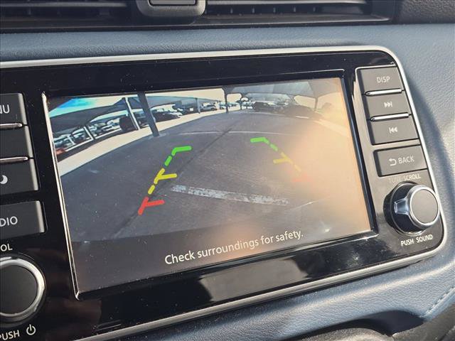 Used 2025 Nissan Versa SV FWD image 11