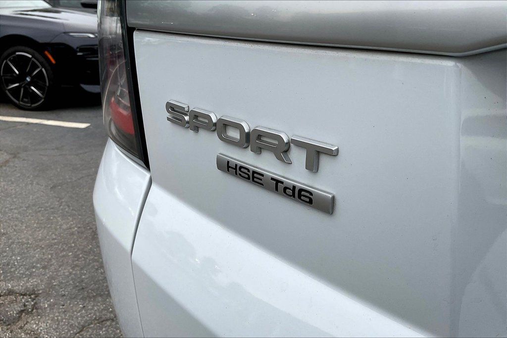 Used 2019 Land Rover Range Rover Sport HSE AWD/4WD image 24